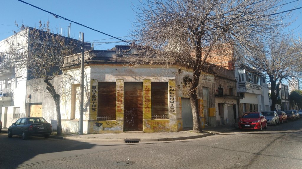 Carrasco 998 - foto 1