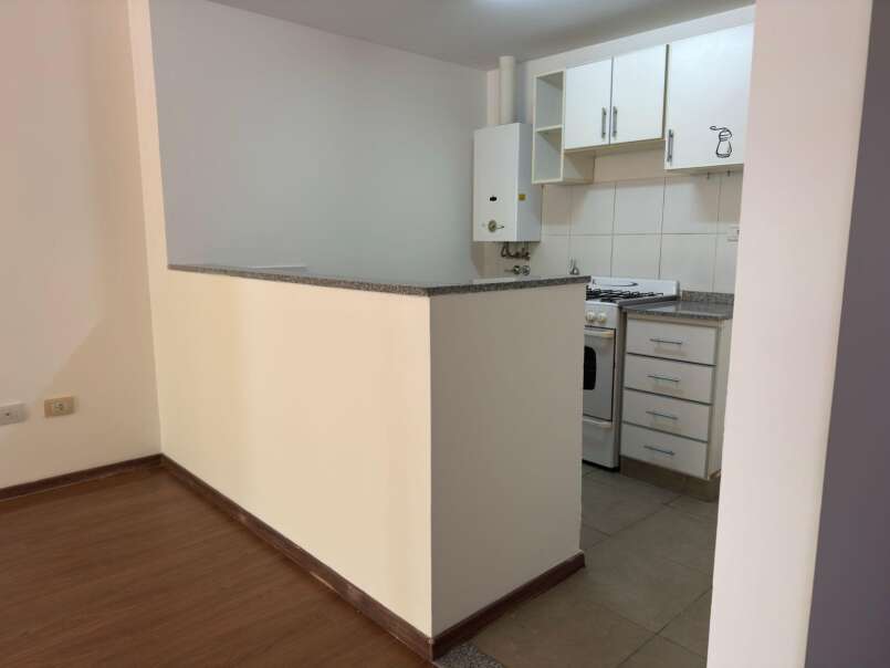 SANTIAGO 984/992 05 03