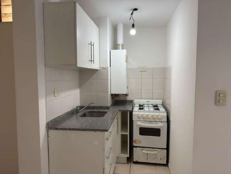 3 DE FEBRERO 3451 01 04