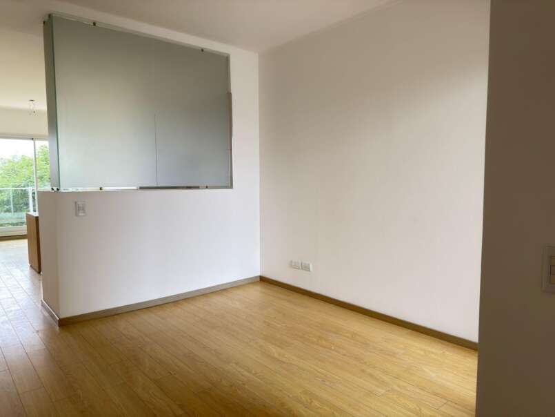 AV FRANCIA 993 07 02