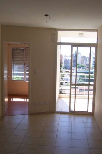 MORENO 1330 09 01