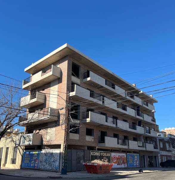 SAN LORENZO ESQ CONSTITUCION 02 01