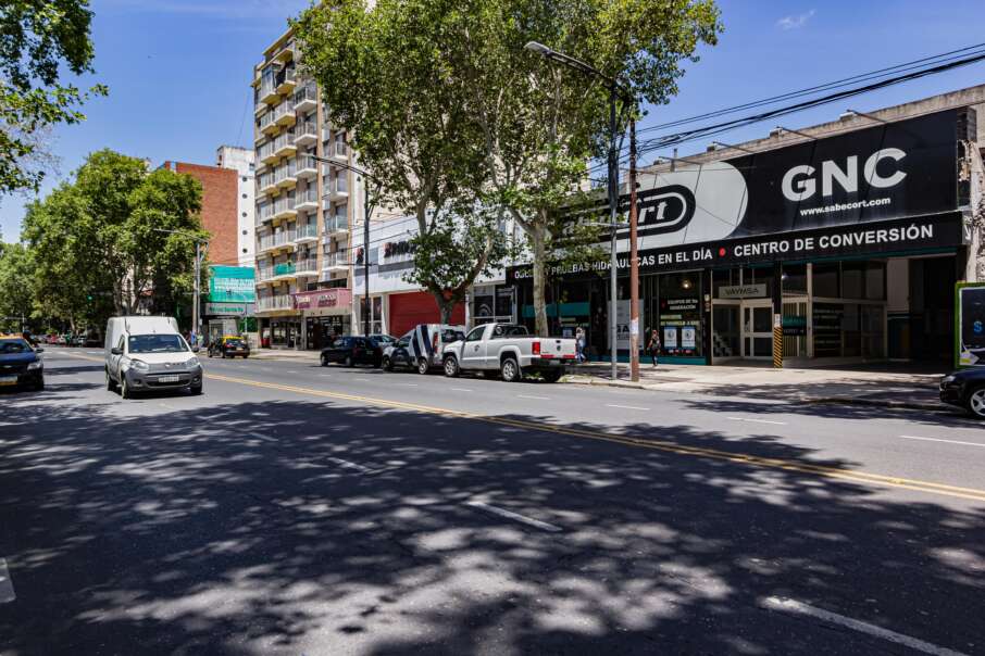 SAN MARTIN 2850