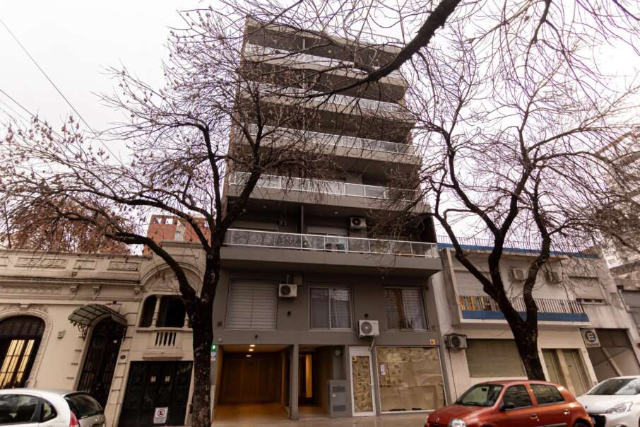 ZEBALLOS 2278 02 02