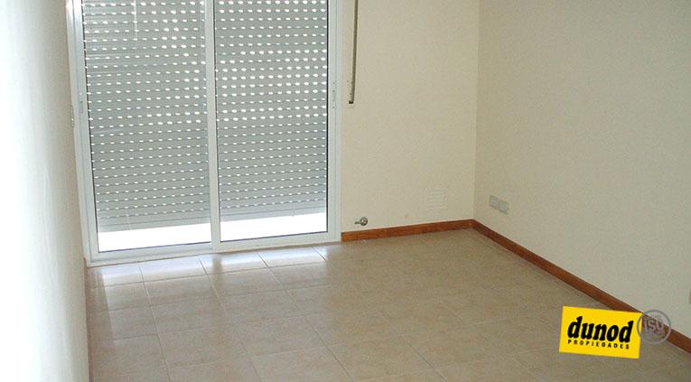 ZEBALLOS 4080 01 01