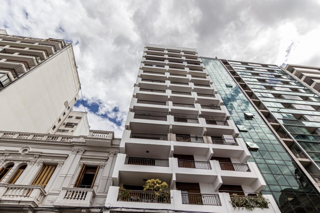 CORDOBA 635 Piso 6 Torre B - foto 1